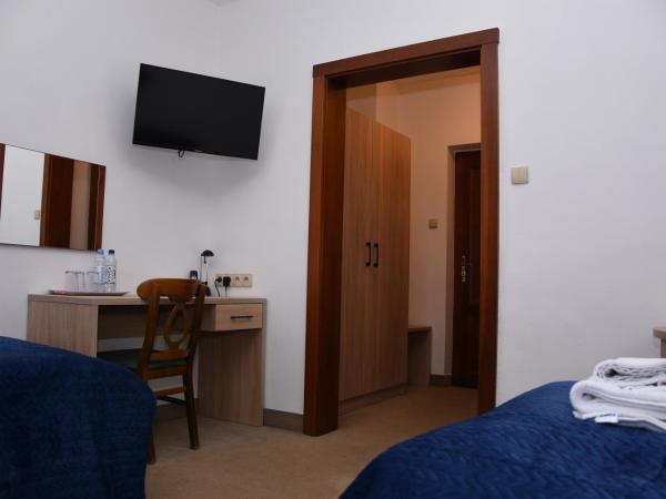 Hotel Boruta : photo 4 de la chambre chambre triple