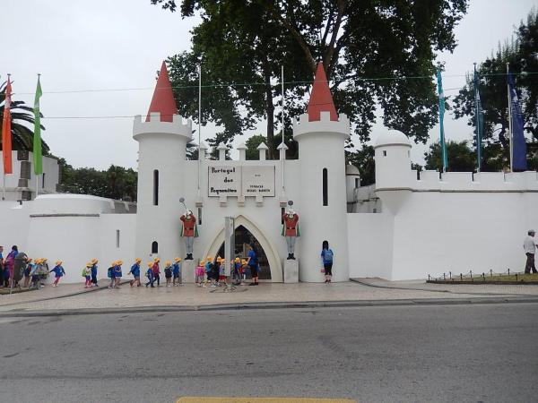 Hotel D. Luis : photo 3 de la chambre chambre familiale (2 adultes + 2 enfants de 12 ans maximum)