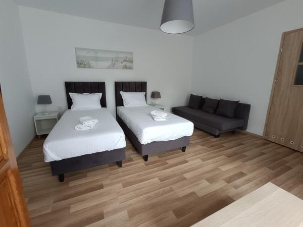 Villa 31 : photo 4 de la chambre chambre familiale