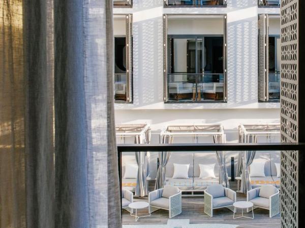 Basq House : photo 9 de la chambre pool studio