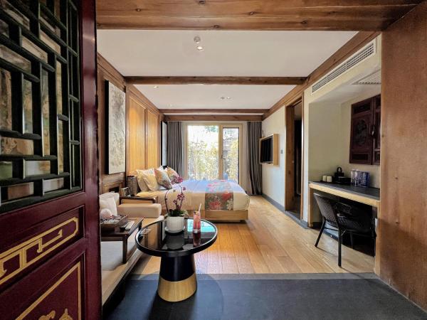 北京悦明元星空白塔景观四合院民宿 : photo 9 de la chambre chambre double deluxe