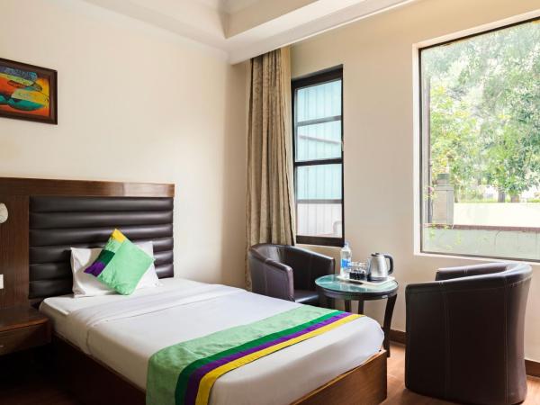 Treebo White Castle, Gurgaon : photo 5 de la chambre chambre double ou lits jumeaux standard