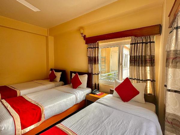 Hotel Lake Mandap : photo 2 de la chambre chambre triple deluxe