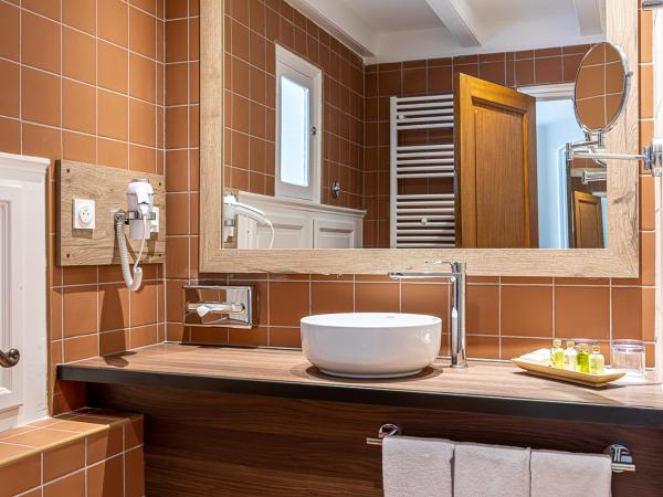 Les Bains Gardians : photo 1 de la chambre chambre double manadier