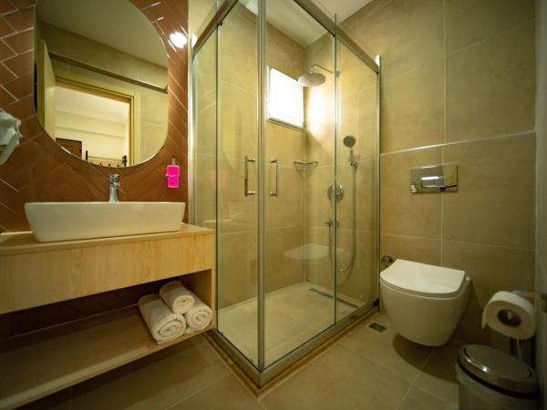 Zera Bodrum By Özükara : photo 6 de la chambre chambre familiale