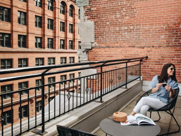 Hotel Place D'Armes : photo 4 de la chambre suite junior avec balcon