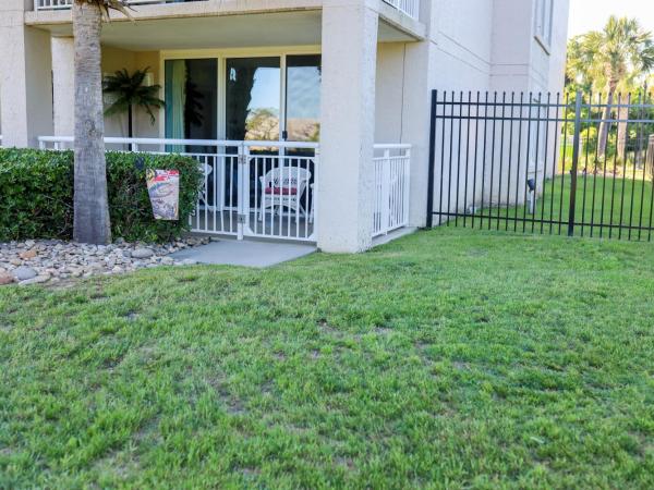 Waterway Villa! 1950sqft, End Unit, Ground Floor, Huge Pool! : photo 8 de la chambre villa 2 chambres :
