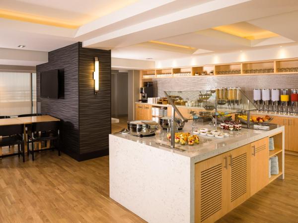 Manchester Grand Hyatt San Diego : photo 10 de la chambre chambre double avec 2 lits doubles - accès au club