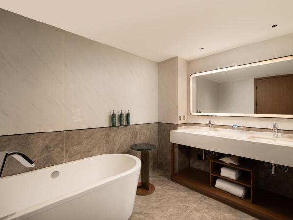 Hilton Garden Inn Beijing West Railway Station : photo 8 de la chambre suite deluxe avec lit king-size