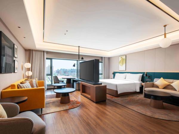 Hilton Garden Inn Beijing West Railway Station : photo 7 de la chambre chambre lit king-size premium