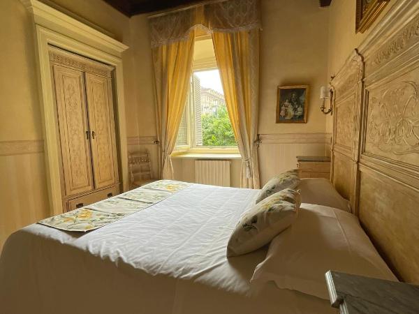 Ai Savoia B&B - Guest House : photo 9 de la chambre chambre double supérieure