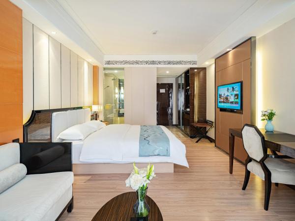 Evening Breeze Hotel 晚风酒店 : photo 3 de la chambre city view executive king room