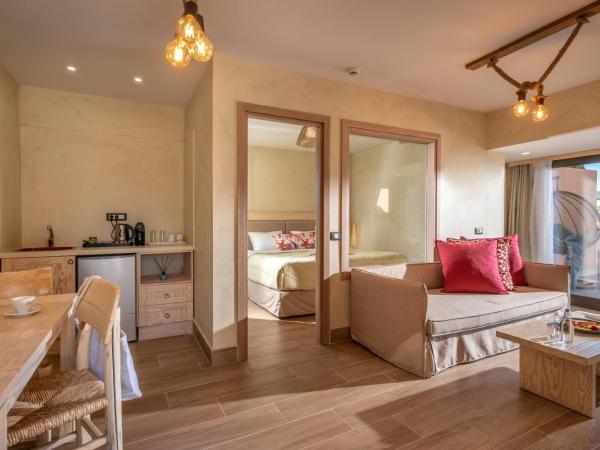 Esperides Resort Crete, The Authentic Experience : photo 2 de la chambre suite 1 chambre deluxe avec piscine privée - vue sur mer