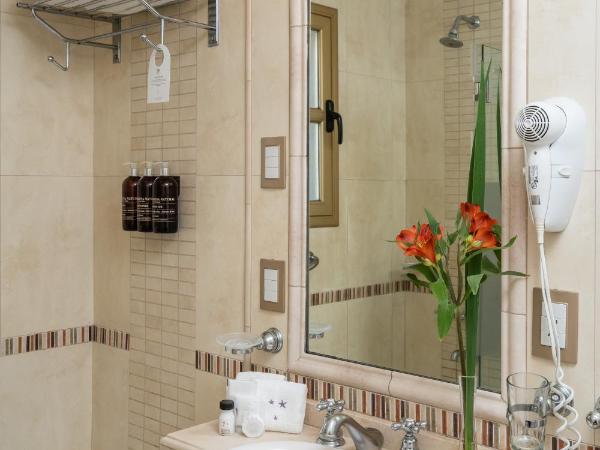 Hotel Intersur Recoleta : photo 7 de la chambre chambre double ou lits jumeaux exécutive