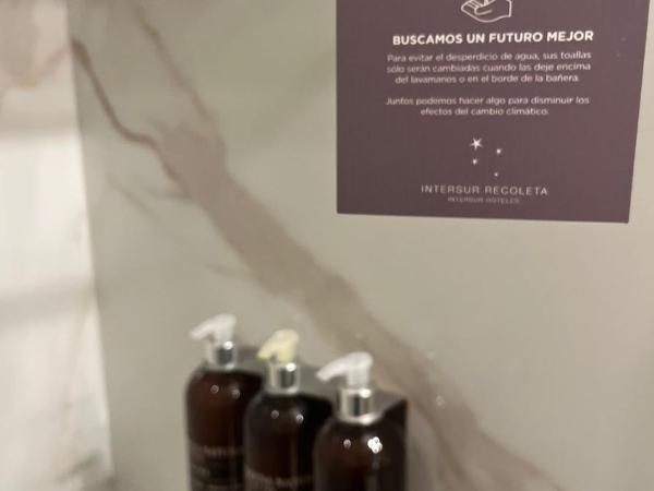 Hotel Intersur Recoleta : photo 10 de la chambre chambre double ou lits jumeaux exécutive