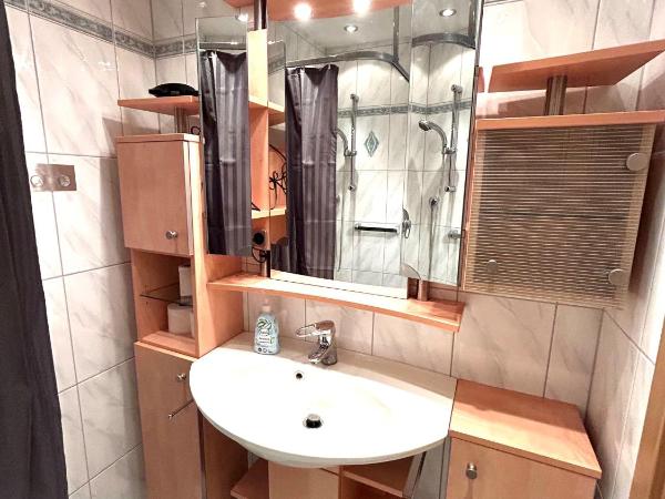 Park-Residenz Isernhagen : photo 9 de la chambre appartement 2 chambres avec balcon