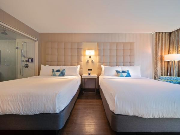 Hotel BLU : photo 2 de la chambre chambre deluxe avec 2 lits queen-size