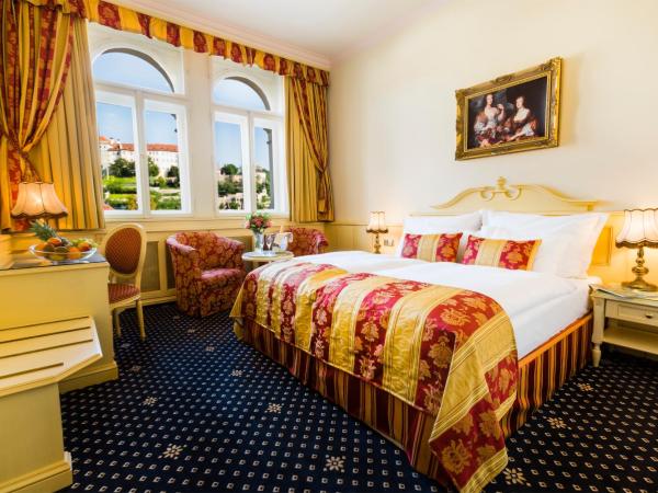 Luxury Family Hotel Royal Palace : photo 1 de la chambre chambre deluxe double ou lits jumeaux