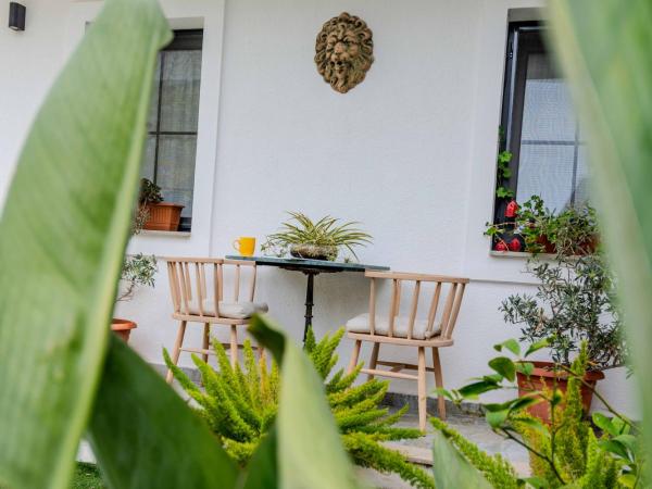 Arden's House : photo 7 de la chambre chambre double avec balcon