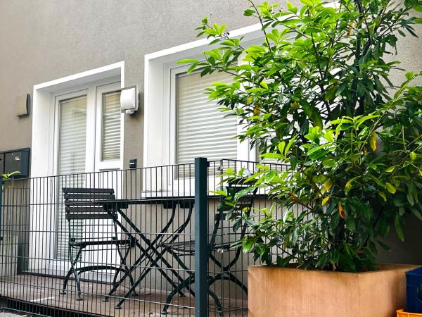 Terrassen-Apartment-with-Breakfast : photo 1 de la chambre appartement