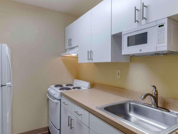 Extended Stay America Select Suites - Atlanta - Vinings : photo 4 de la chambre studio lit queen-size - non-fumeurs