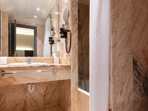 Habitus Hotel Europa : photo 6 de la chambre budget single interior room xxs