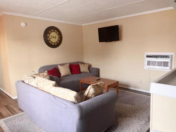 Crepe Myrtle by OYO : photo 3 de la chambre 2 bedroom suite with kitchenette