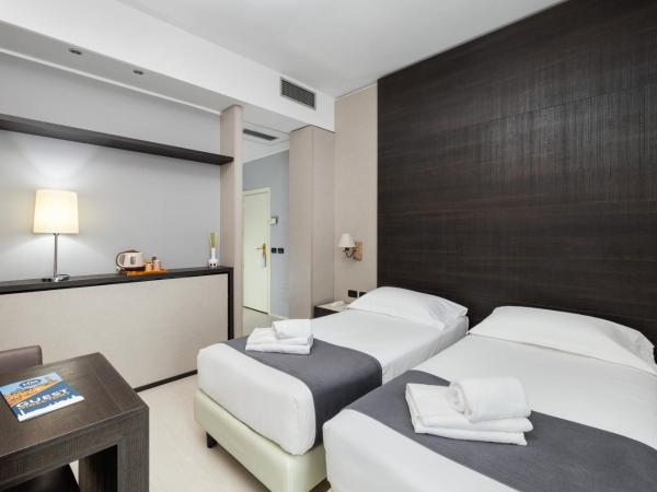 Hotel Maggiore : photo 2 de la chambre chambre triple