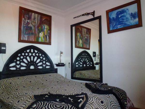 Ryad Laârouss : photo 1 de la chambre chambre double avec balcon