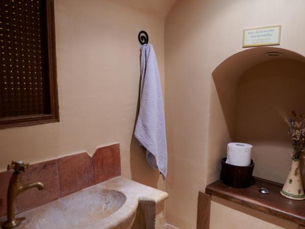 Un Mas en Ville : photo 4 de la chambre chambre quadruple