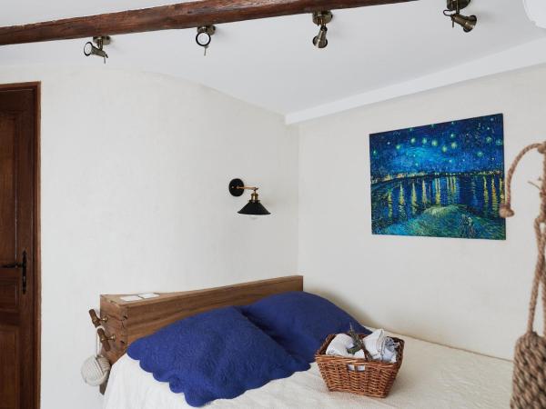 Un Mas en Ville : photo 1 de la chambre chambre double