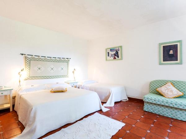 Hotel Stefania Boutique Hotel by the Beach : photo 7 de la chambre chambre triple basique