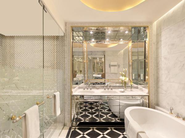 The Ritz-Carlton Rabat, Dar Es Salam : photo 5 de la chambre chambre lit king-size supérieure avec terrasse - vue sur piscine