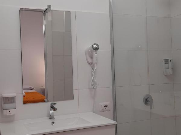 Guest House Aio Sardegna : photo 5 de la chambre chambre deluxe