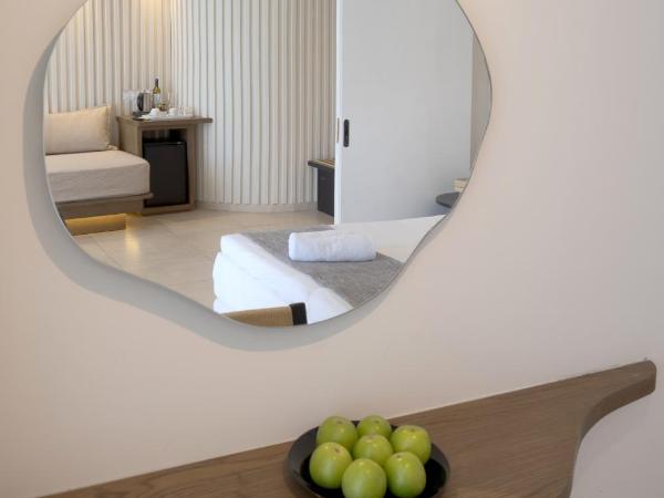 Alia Beach Hotel by Estia : photo 9 de la chambre suite supérieure - vue sur mer