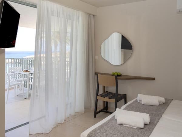 Alia Beach Hotel by Estia : photo 4 de la chambre suite supérieure - vue sur mer