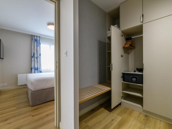 Residence de Tourisme Ajaccio Amirauté : photo 9 de la chambre appartement 1 chambre avec toilettes séparées