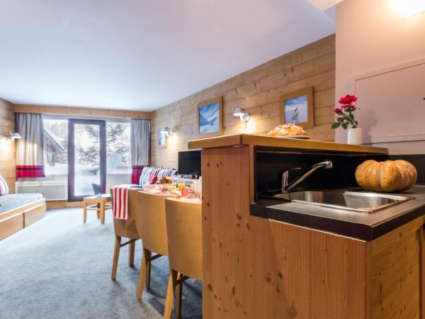 Résidence Pierre & Vacances Les Balcons De Bellevarde : photo 3 de la chambre appartement 1 chambre avec couchage en alcôve (6 personnes) - côté sud