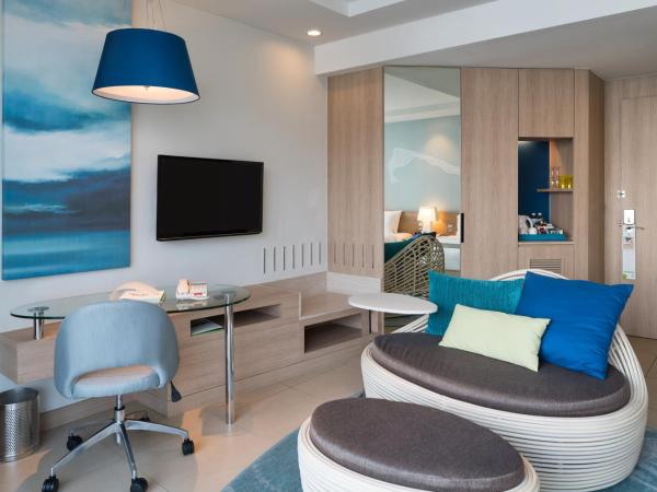 Holiday Inn Pattaya, an IHG Hotel : photo 4 de la chambre standard twin room with club access - executive tower