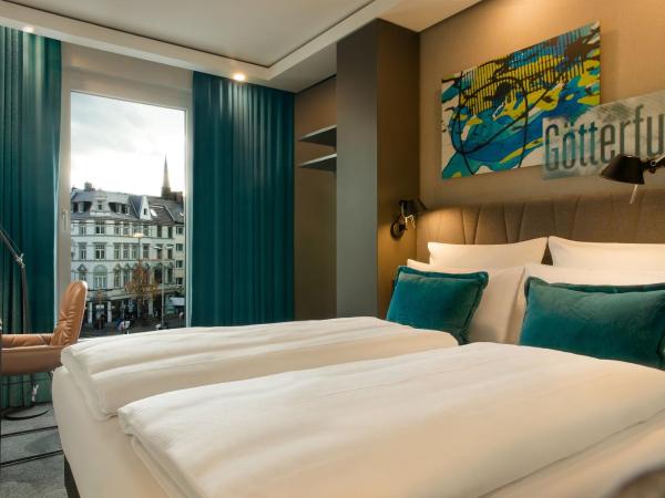 Motel One Bonn-Beethoven : photo 1 de la chambre chambre lit queen-size