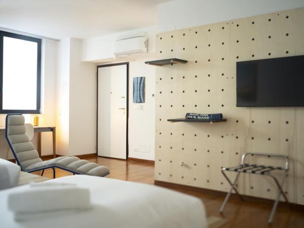 Imago Plus Hotel : photo 3 de la chambre suite junior avec 3 lits