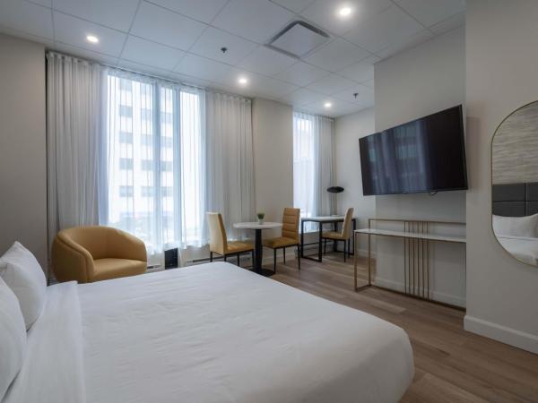 Travelodge by Wyndham Montreal Centre : photo 2 de la chambre suite lit king-size – non-fumeurs