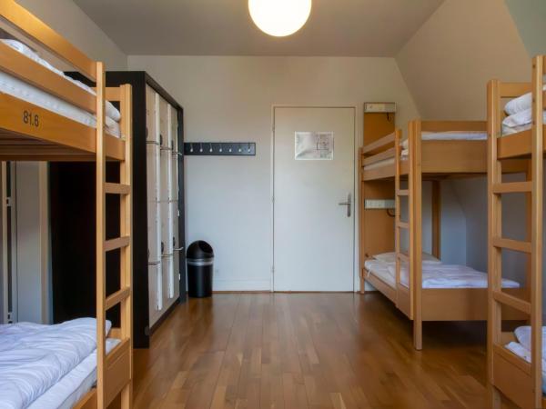 Geneva Hostel : photo 9 de la chambre lit simple dans dortoir pour femmes