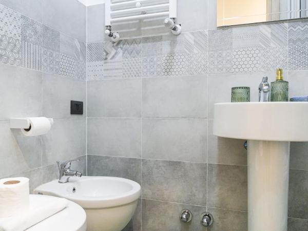 Maison Turin : photo 6 de la chambre chambre double Économique