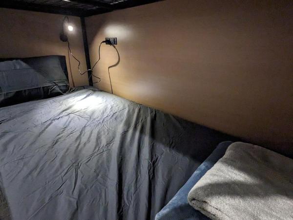 Base Camp Hostel : photo 3 de la chambre lit dans dortoir mixte de 4 lits