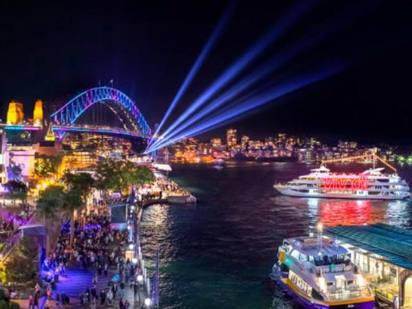 Cozy King Single Ensuite Room - AC - Next to CBD - Near Central Station Townhall Chinatown Darling Harbour UTS USYD : photo 10 de la chambre chambre simple avec salle de bains privative