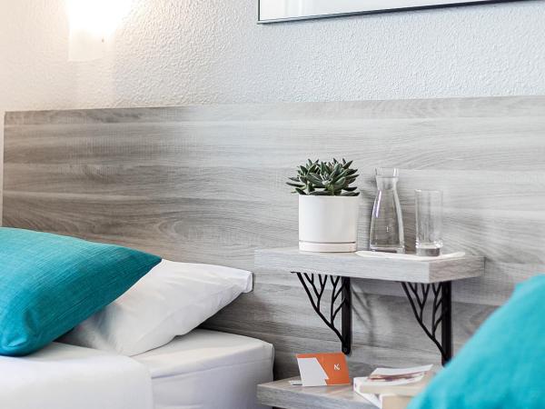 Hôtel Lapeyronie : photo 7 de la chambre chambre lits jumeaux