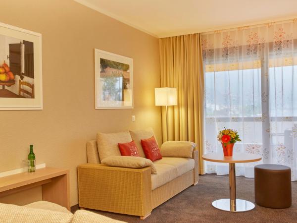 H4 Hotel Arcadia Locarno : photo 2 de la chambre studio avec vue sur lac