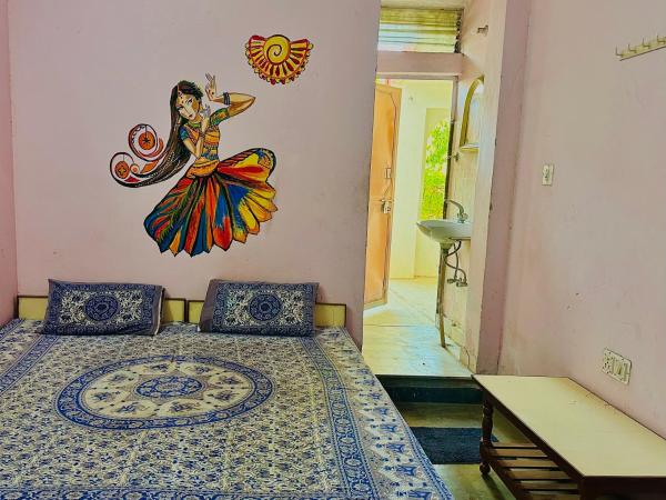 Jwala Niketan Eco Homestay : photo 5 de la chambre chambre double standard avec ventilateur