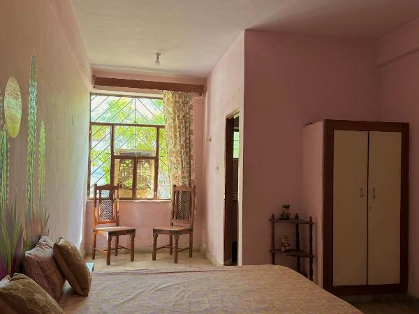 Jwala Niketan Eco Homestay : photo 1 de la chambre chambre double avec salle de bains privative